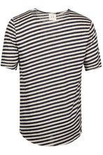 Laden Sie das Bild in den Galerie-Viewer, fa35rine.2007
