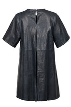 Laden Sie das Bild in den Galerie-Viewer, all28ure.826
