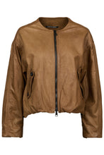 Laden Sie das Bild in den Galerie-Viewer, na32sty.826
