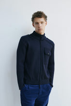 Load image into Gallery viewer, man12dat.130.502
